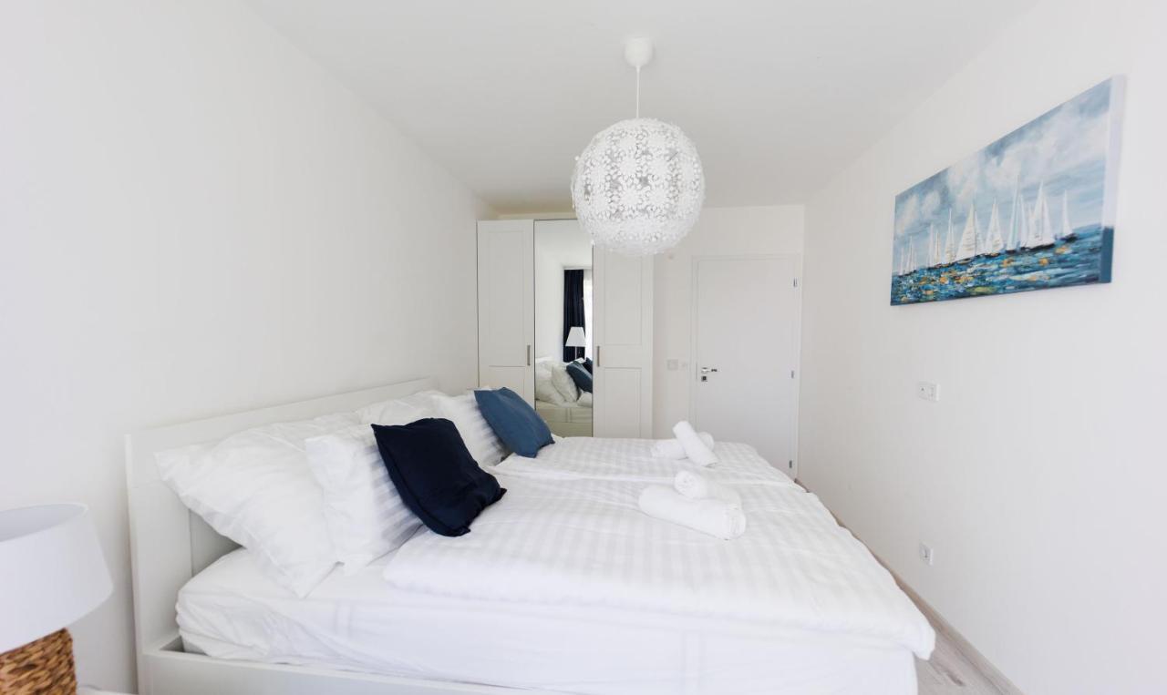 שיופוק White&Blue Apartman מראה חיצוני תמונה